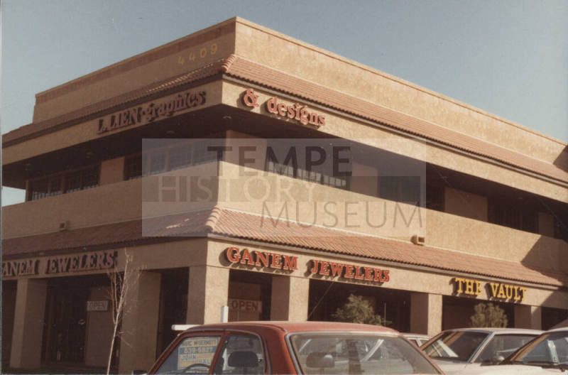 L. Lien Graphics & Design - 4409 South Rural Road - Tempe, Arizona