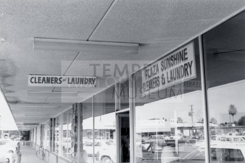 Plaza Sunshine Cleaners and Laundry - 29 East Broadway Road, Tempe, Arizona