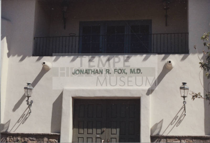 Jonathan R. Fox, M.D. - 4450 South Rural Road - Tempe, Arizona