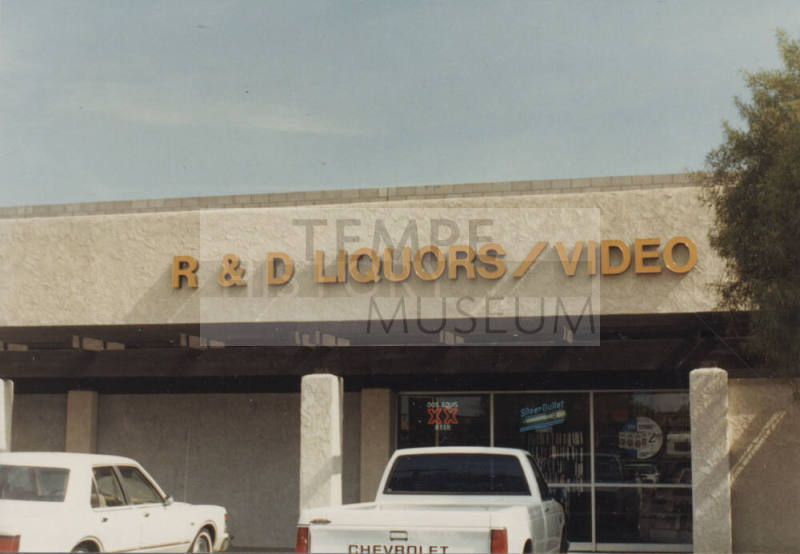 R & D Liquors / Video  - 5128 South Rural Road - Tempe, Arizona