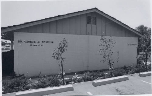 Dr. George Sanchez Optometry - 535 East Broadway Road, Tempe, Arizona