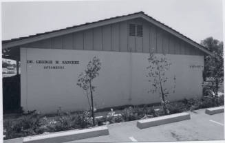 Dr. George Sanchez Optometry - 535 East Broadway Road, Tempe, Arizona