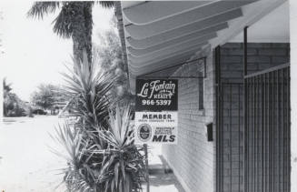 La Fontain Realty - 535 East Broadway Road, Tempe, Arizona
