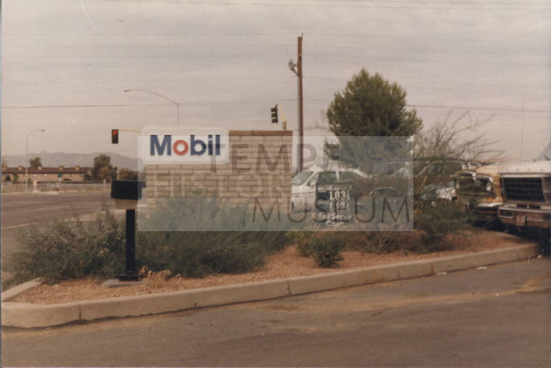 Mobil Gas Station - 6323 South Rural Road - Tempe, Arizona