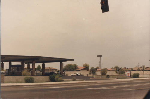 Whiting Gas Station - 7550 South Rural Road, Tempe, Arizona