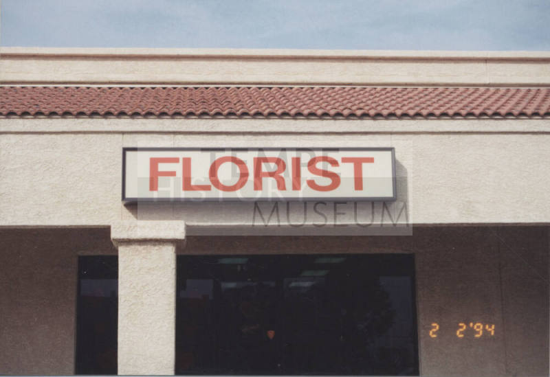 Dawn's Flowers   -  7420 South  Rural Road, Tempe, Arizona
