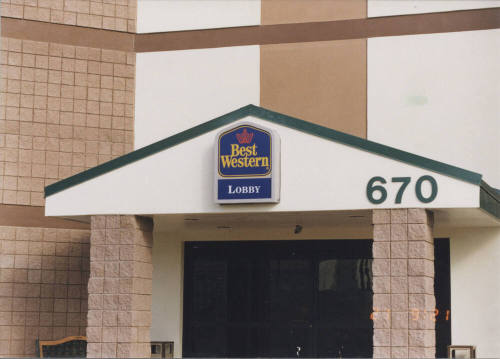 Best Western Hotel - 670 North Scottsdale Road, Tempe, Arizona