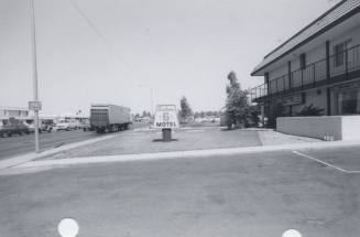 Western 6 Motel - 513 West Broadway Road, Tempe, Arizona
