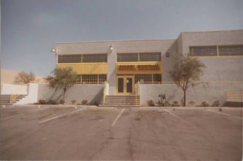 Golden Eightball Restaurant  - 1330  North Scottsdale Road, Tempe, Arizona