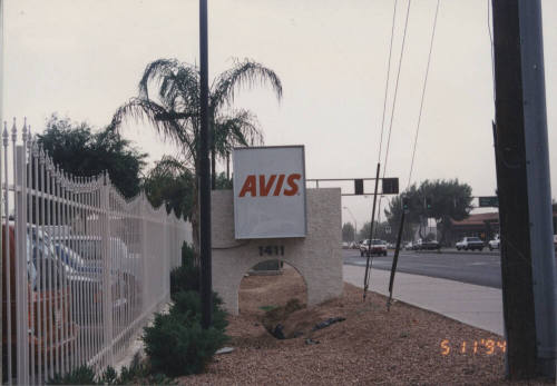 Avis Rentals  - 1411  North Scottsdale Road, Tempe, Arizona
