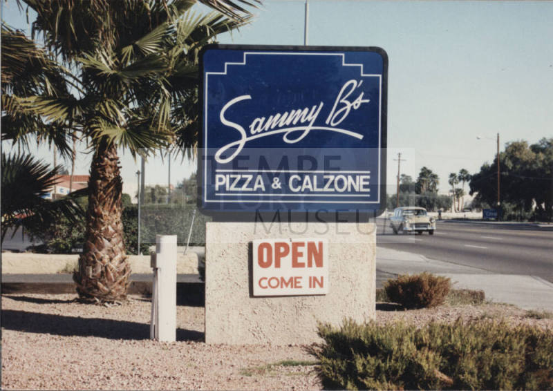 Sammy B's Pizza & Calzone  - 1420  N Scottsdale Road, Tempe, Arizona