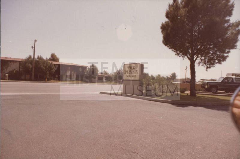 The Plaza  - 1428-1462  North Scottsdale Road, Tempe, Arizona
