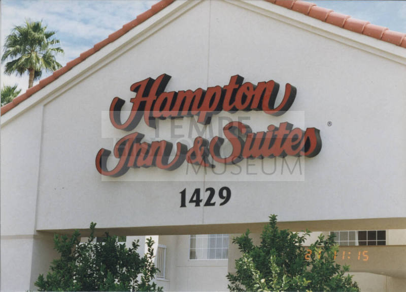 Hampton Inn & Suites - 1429  North Scottsdale Road, Tempe, Arizona