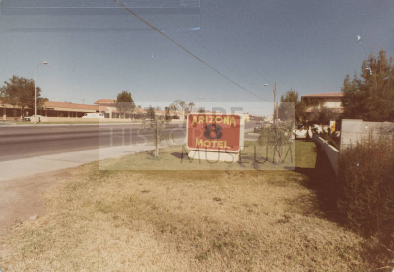 Arizona 8 Motel - 1429  North Scottsdale Road, Tempe, Arizona