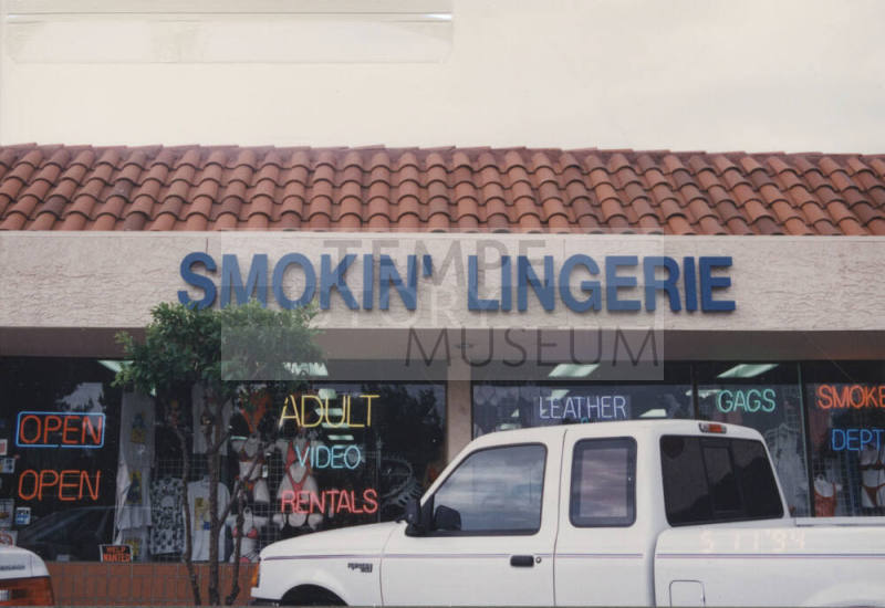 Smokin' Lingerie - 1450  North Scottsdale Road, Tempe, Arizona
