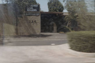 Broadway Rural Office Building - 734 East Broadway Road, Tempe, Arizona