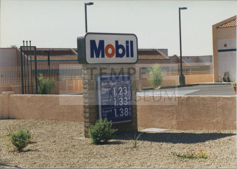 Mobil Gas Station   -  1925 North Scottsdale Road,  Tempe, Arizona