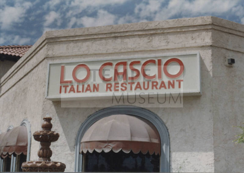 Lo Cascio Italian Restaurant   -  2210 North Scottsdale Road,  Tempe, Arizona