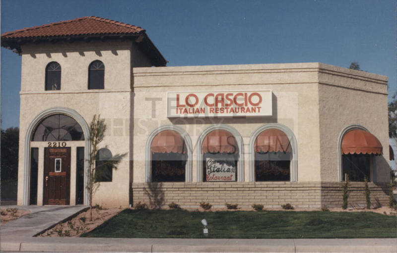 Lo Cascio Italian Restaurant  -  2210 N Scottsdale Road,  Tempe, Arizona