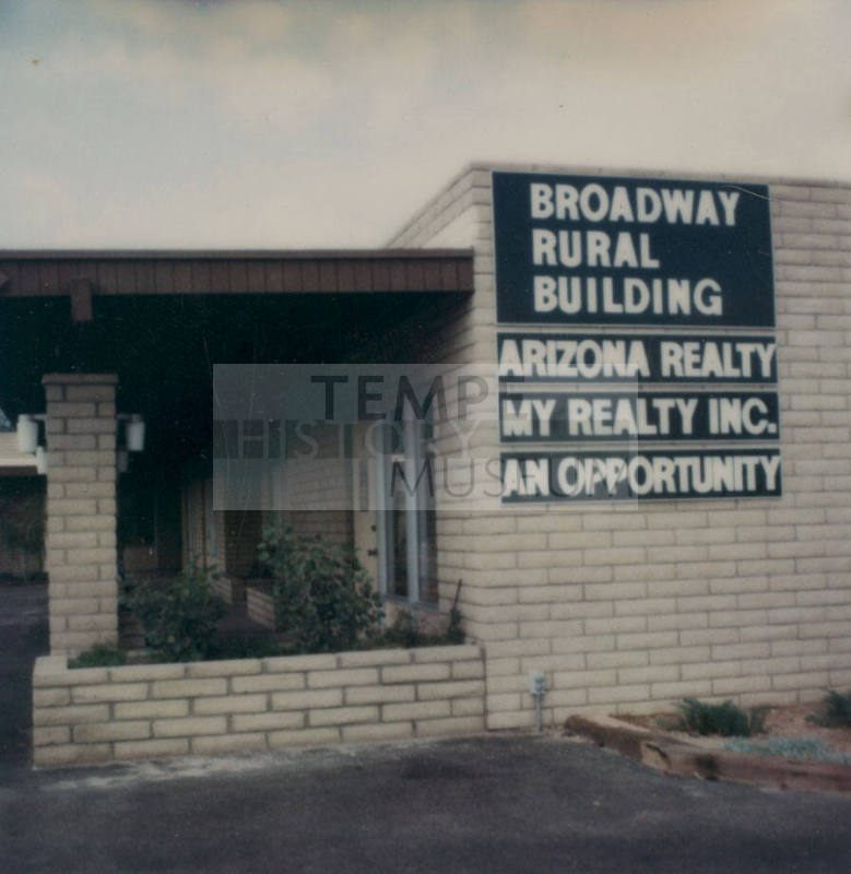 Broadway Rural Office Building - 734 East Broadway Road, Tempe, Arizona