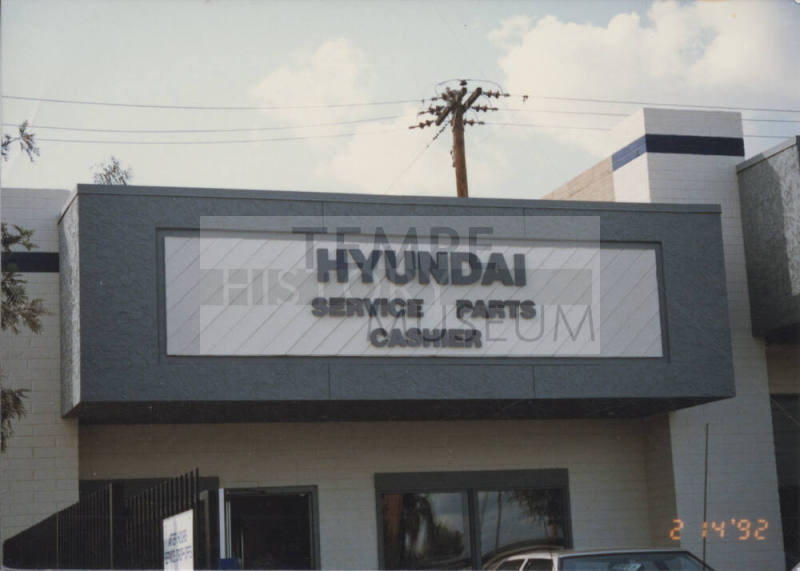 Scottsdale Hyundai, LTD.    -  2404 North  Scottsdale Road,  Tempe, Arizona