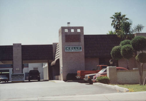 Kelly Car Company   -  2404 North  Scottsdale Road,  Tempe, Arizona