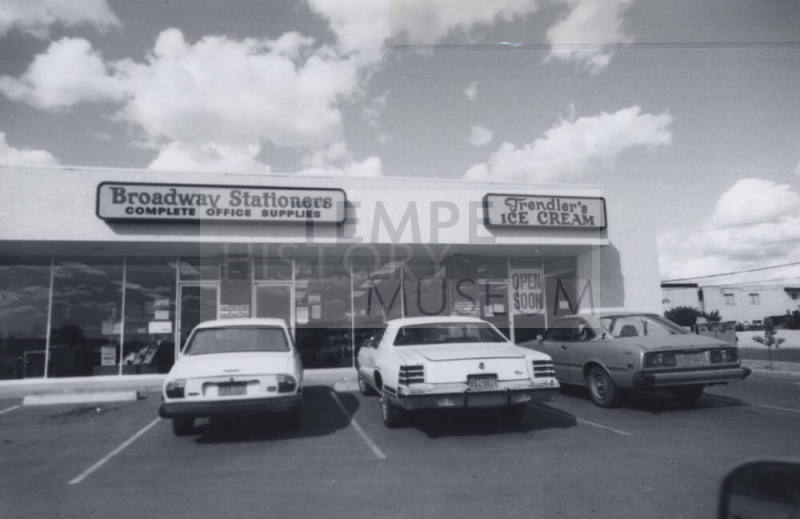 Broadway Stationers - 762 West Broadway Road, Tempe, Arizona