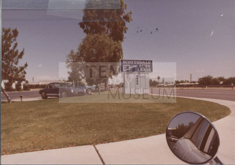 Scottsdale Auto Lease -  2600  North Scottsdale Road,  Tempe, Arizona