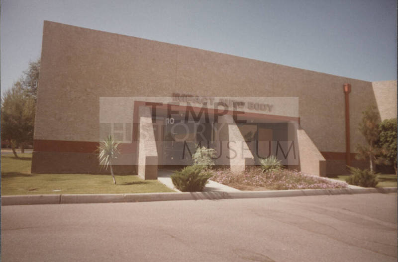 Impact Auto Body   - 326   South Siesta Lane, Tempe, Arizona