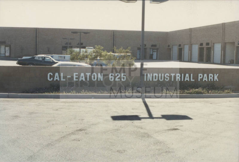 Cal-Eaton - 625 South Smith Road, Tempe, Arizona