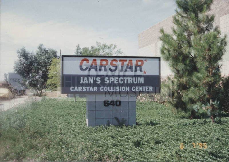 Carstar - 640 South Smith Road, Tempe, Arizona
