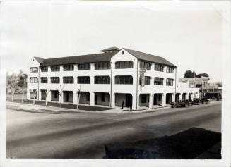 Black and white, 5x7, "Casa Loma Hotel Mill & 4th St., Tempe, AZ 1927"--reverse