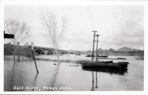 B/W of Salt River and bridge