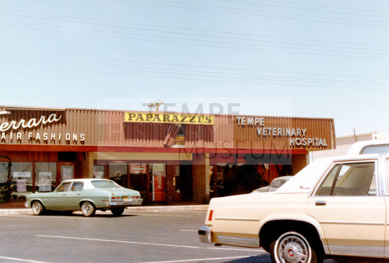 Paparazzi's - 201  West Southern Avenue, Tempe, Arizona