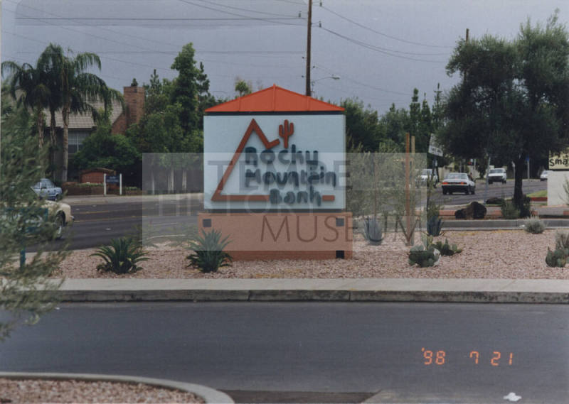 Rocky Mountain Bank - 125 East Southern Avenue, Tempe, Arizona