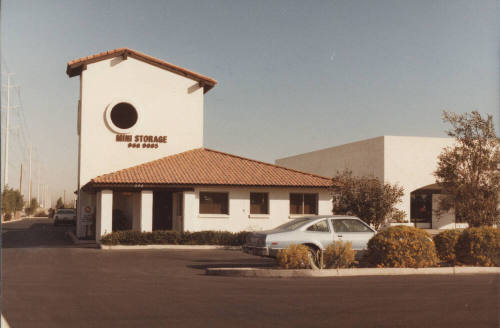Mini Storage   -  242  West Southern Avenue, Tempe, Arizona