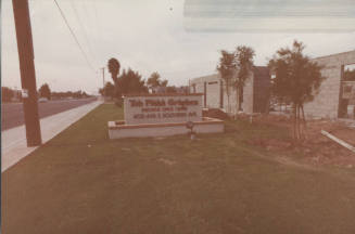 Tab Graphics  - 402-448 East Southern Avenue, Tempe, Arizona