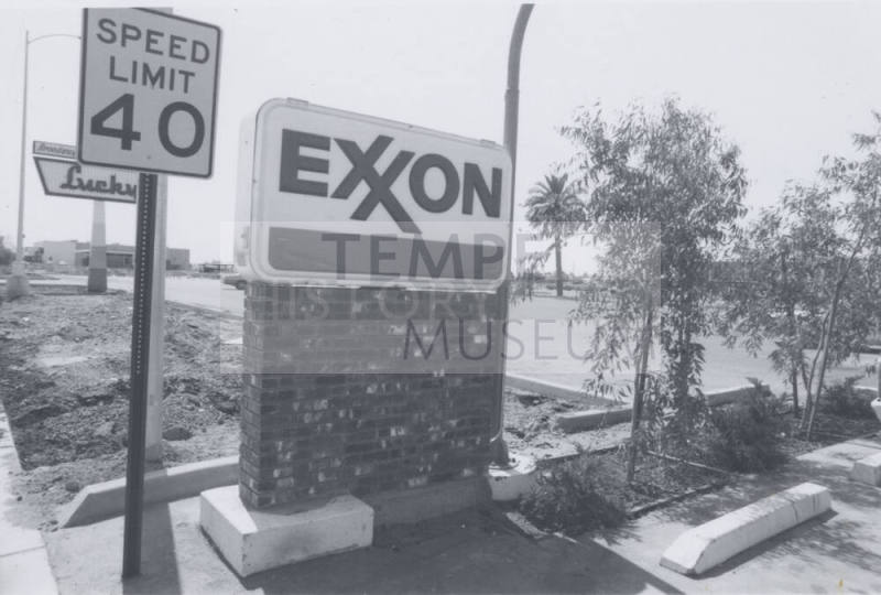 Exxon Gasoline Station - 909 East Broadway Road, Tempe, Arizona