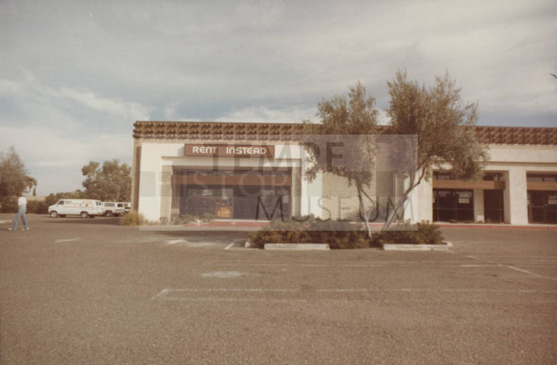 Rent Instead - 796 East Southern Avenue, Tempe, Arizona
