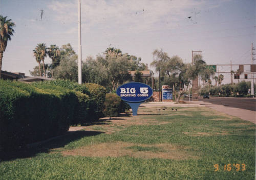 Big 5 Sporting Goods    - 921  East Southern Avenue, Tempe, Arizona