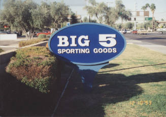 Big 5 Sporting Goods    - 921  East Southern Avenue, Tempe, Arizona