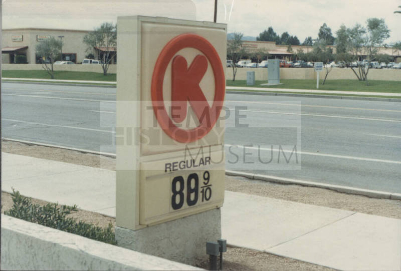 Circle K      - 1323  West Southern Avenue, Tempe, Arizona