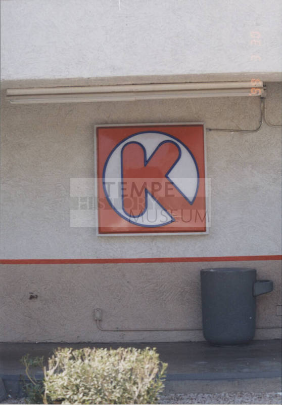 Circle K      - 1323  West Southern Avenue, Tempe, Arizona