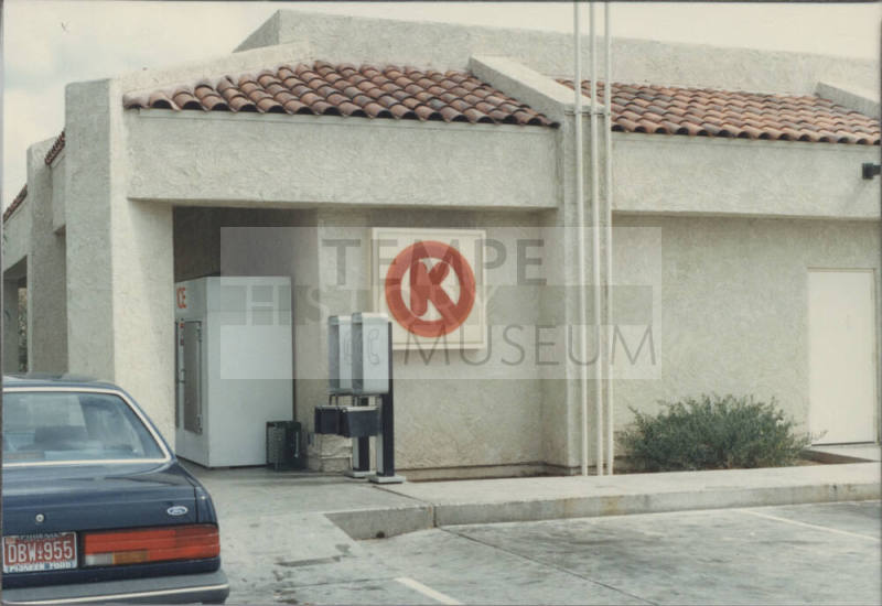 Circle K      - 1323  West Southern Avenue, Tempe, Arizona