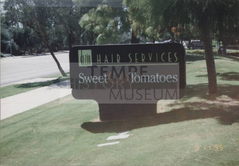 Sweet Tomatoes   - 1420  East Southern Avenue, Tempe, Arizona