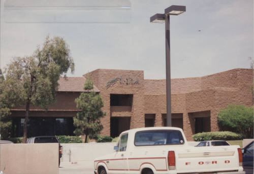 Di Zin Hair Services - 1420 East Southern Avenue, Tempe, Arizona