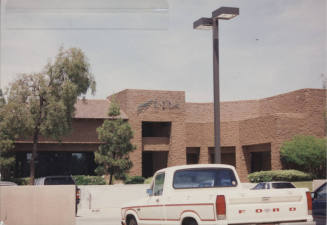 Di Zin Hair Services - 1420 East Southern Avenue, Tempe, Arizona