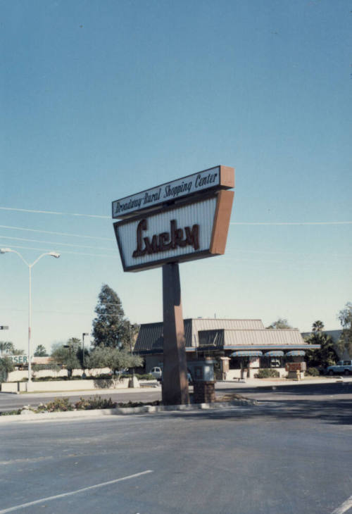 Lucky Grocery Store - 917 East Broadway Road, Tempe, Arizona