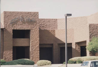 Di - Zin Hair Services  - 1420 East Southern Avenue, Tempe, Arizona