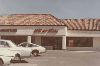 Hit or Miss   -  1538  East Southern Avenue, Tempe, Arizona